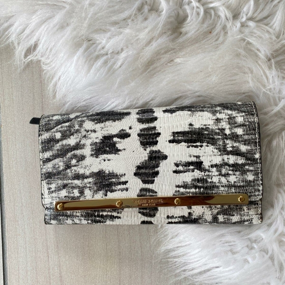 Henri Bendel Carlyle Tote and Matching Wallet Liza - Picture 5 of 11